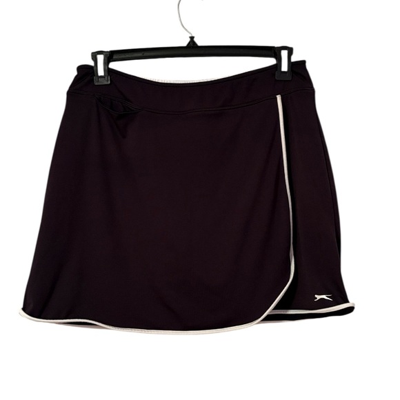 Slazenger Dresses & Skirts - Slazenger Black & White Athletic Skort